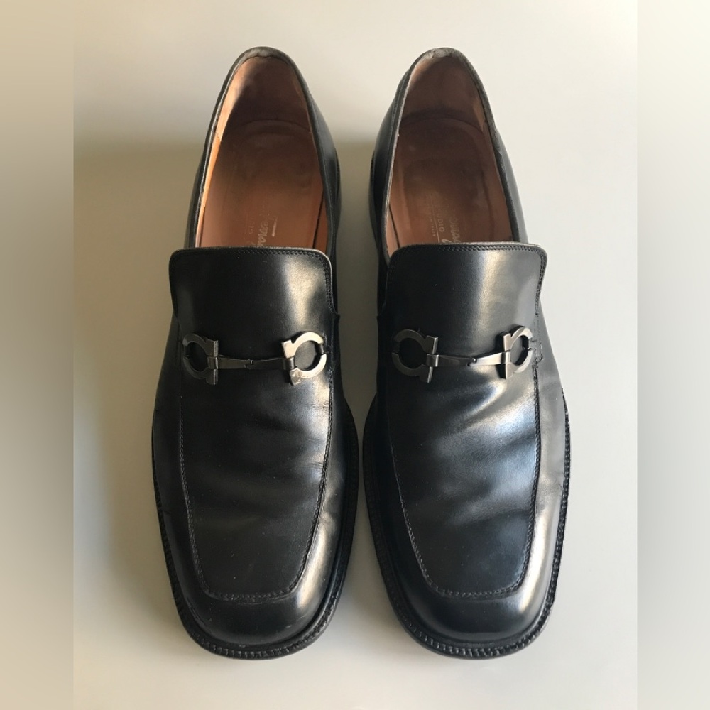 Salvatore Ferragamo Studio Men’s Horse Bit Black Loafers Shoes Size: US 11
